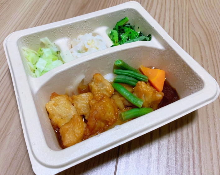 筆者が食べたナッシュの酢豚弁当